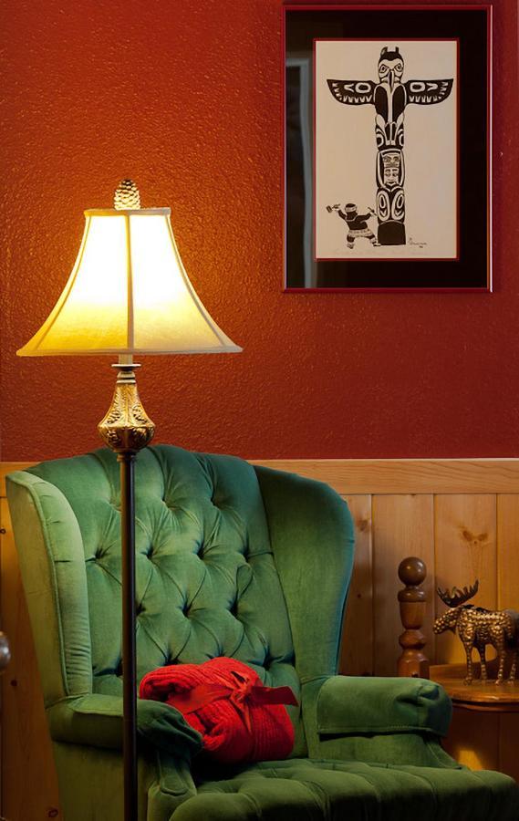 Sea Parrot Inn Seldovia Ngoại thất bức ảnh